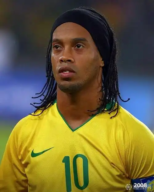 伍取得优异 伍取得优异